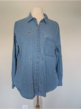 Beachlunchlounge Womens XL Chambray Button-Up Shirt With Embroidered Bees